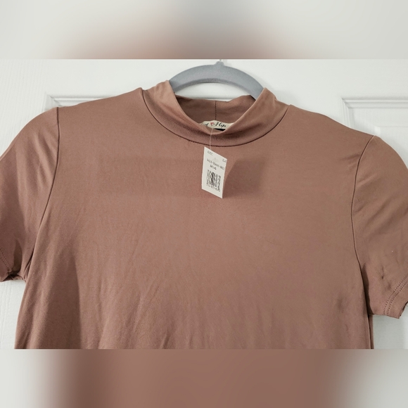 Camel Ribbed Midi Dress - Picture 7 of 8